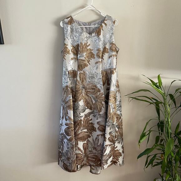 Dorinda Clark-Cole Metallic Floral Print Dress Womens 12 Silver Gold Wedding - Picture 1 of 11